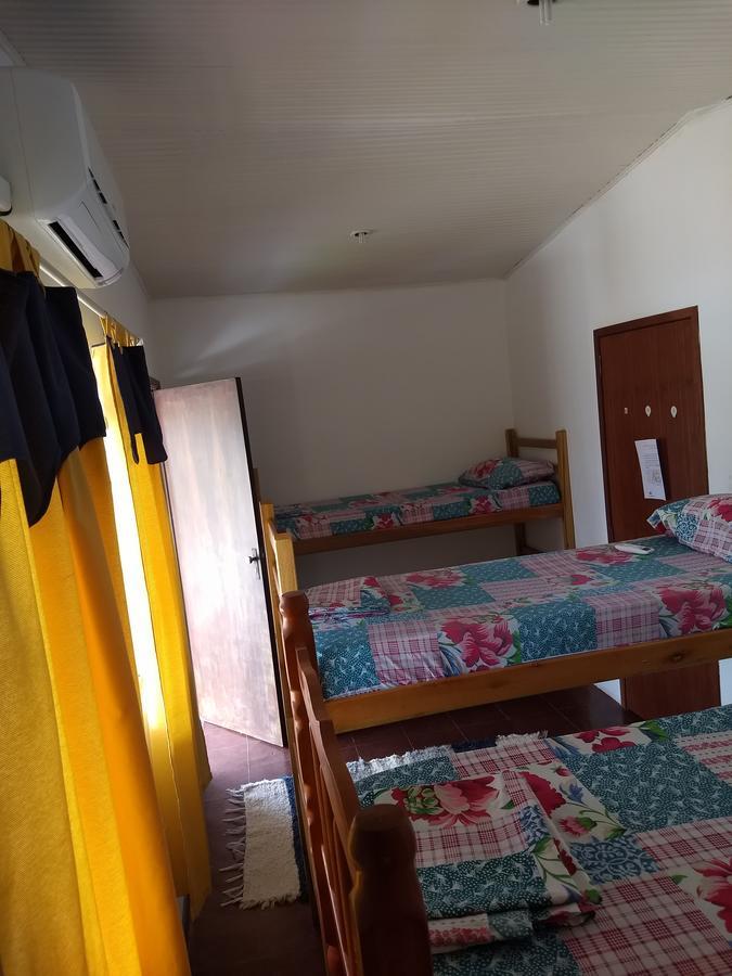 Kr Hostel Ilhabela Zewnętrze zdjęcie